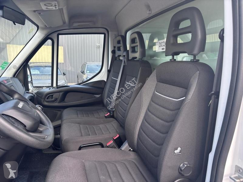 Véhicule utilitaire Iveco CCb 35C16 - 3.0L -...