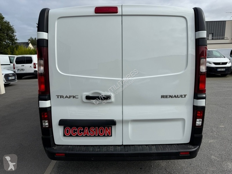 Véhicule utilitaire Renault TRAFIC III FG L2H1...