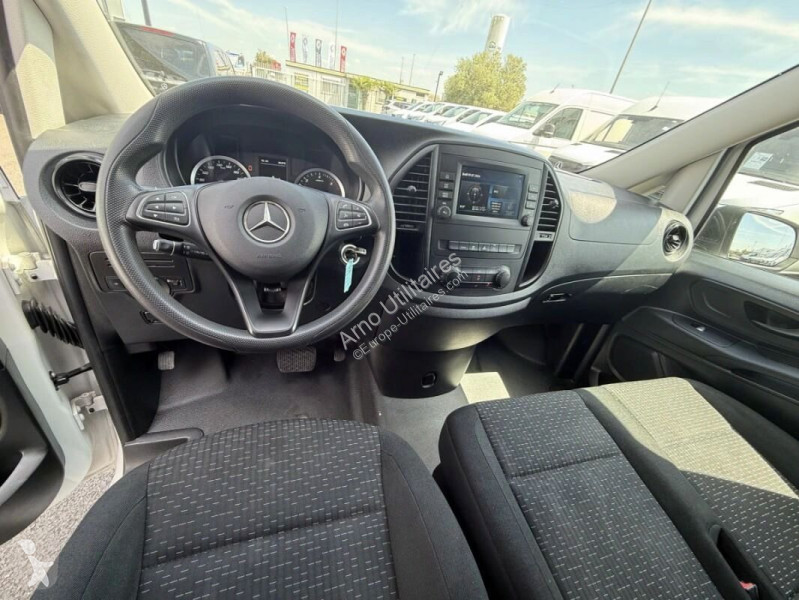 Furgoneta Mercedes