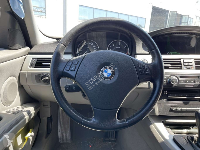 عربة نفعية BMW
