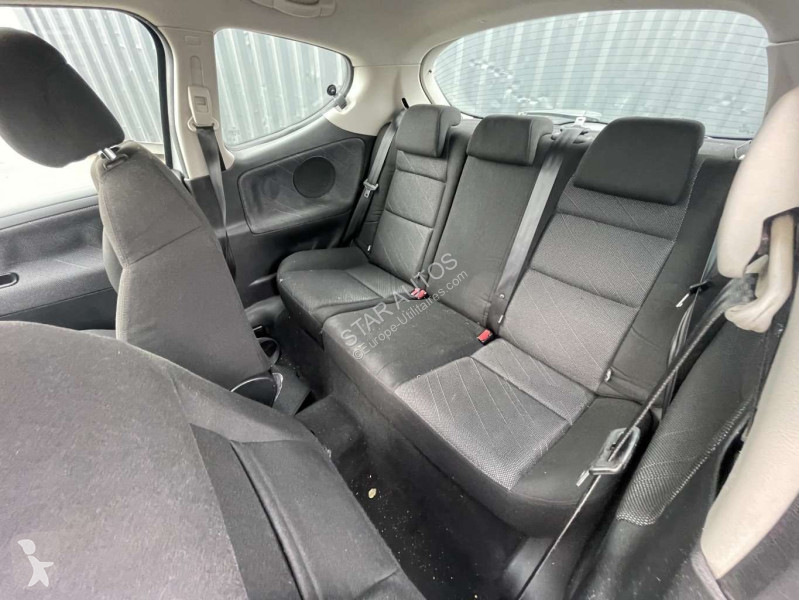 Véhicule utilitaire Peugeot