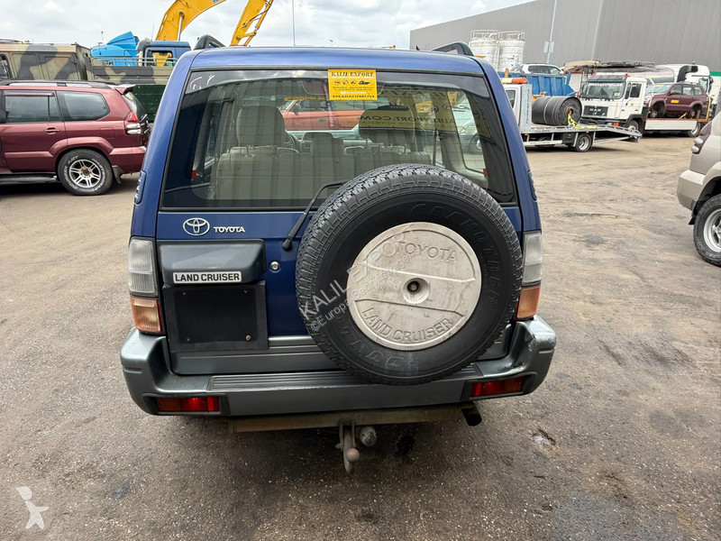 Toyota 4x4 4DW - 5 Seats - Automatic Gearbox -...