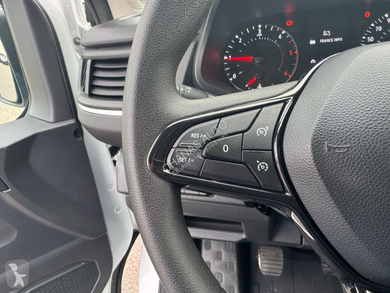 Véhicule utilitaire Renault L2H1 2.0 BLUE DCI...