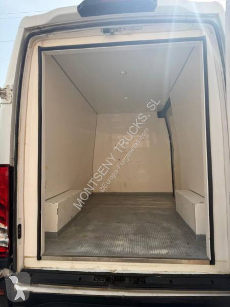 Iveco  Transporter