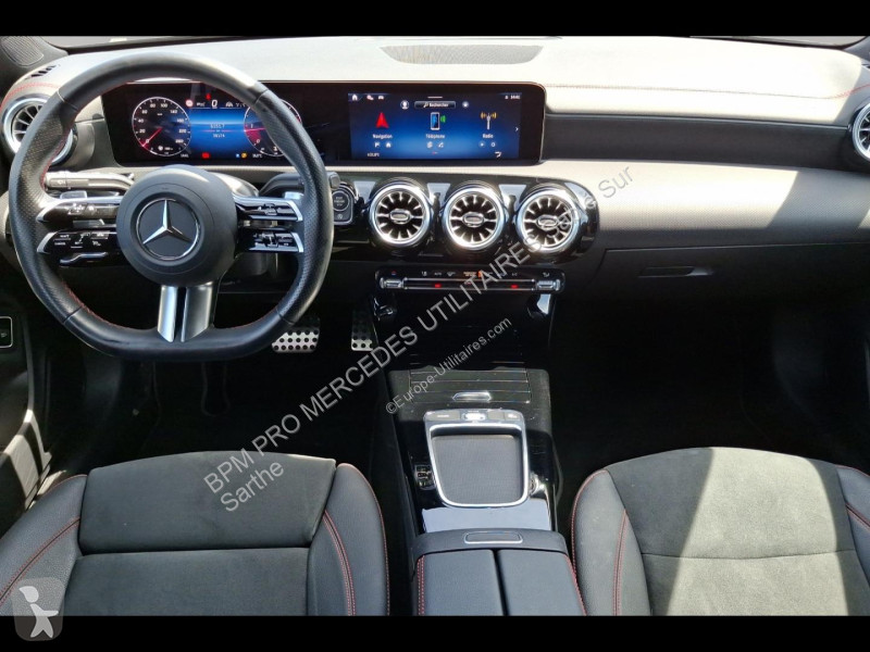 عربة نفعية Mercedes CLA 200 d 150ch AMG Line...