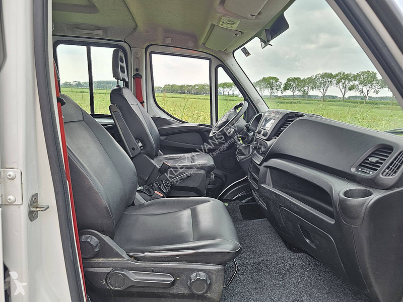Furgoneta Iveco 35C16 DUBCAB 3.0Ltr Kipper