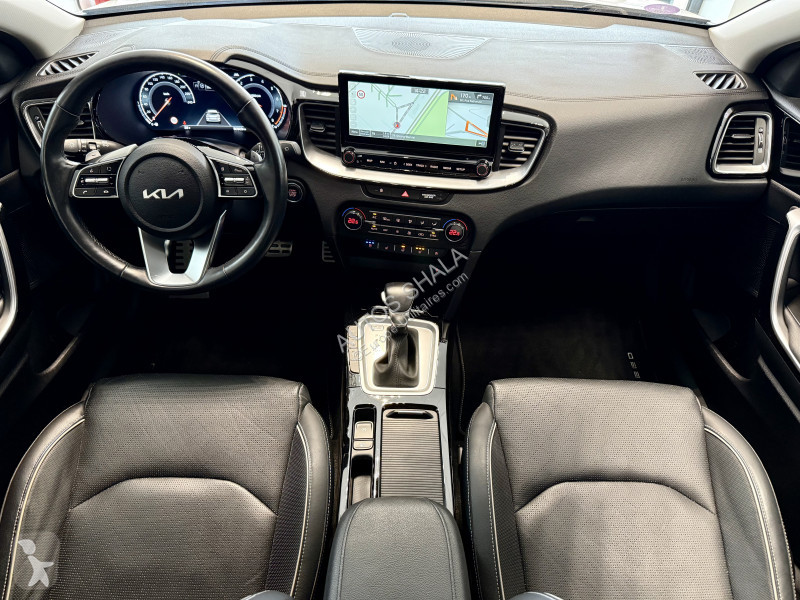 Véhicule utilitaire KIA XCEED / A PARTIR DE...