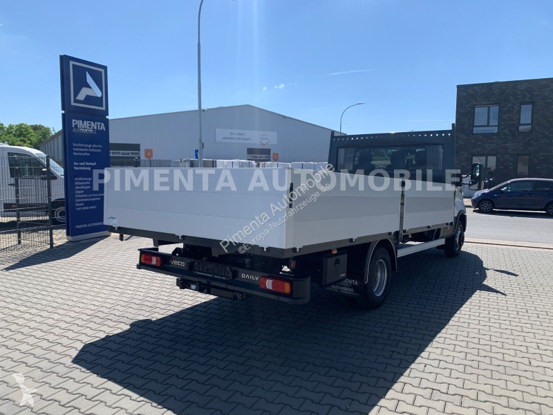 Furgoneta Iveco 70C18H PRITSCHE 4,80m x 2,35mB AHK