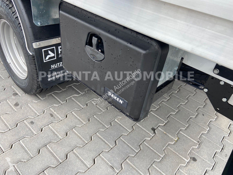 Furgoneta Mercedes 517 43 DOKA 5t ALU PRITSCHE...