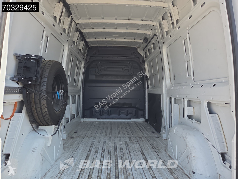 Samochód dostawczy Mercedes 112 L2H2 100%...