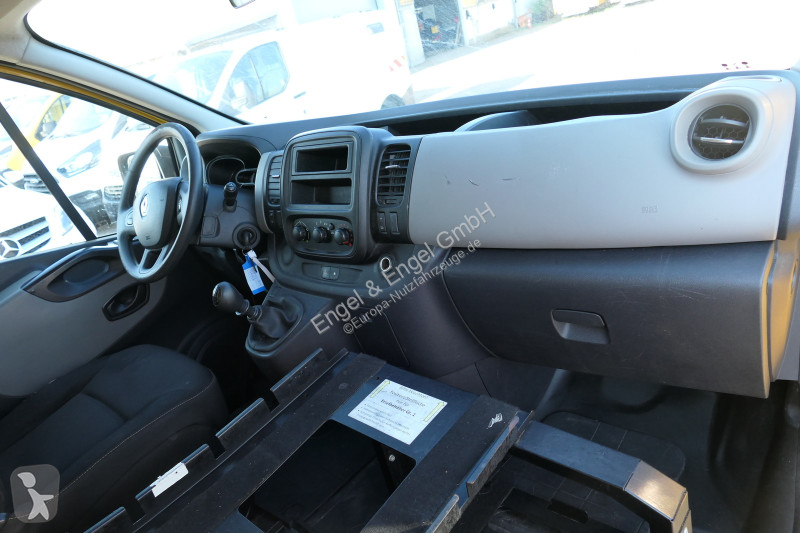 عربة نفعية Renault Trafic 1,6 dCi L1H1 2,7t...
