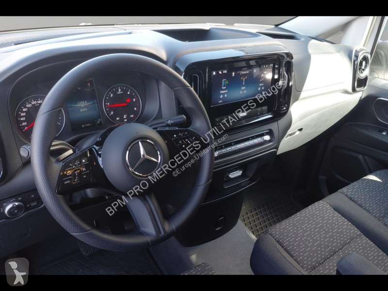 Véhicule utilitaire Mercedes Fg 114 CDI Long...