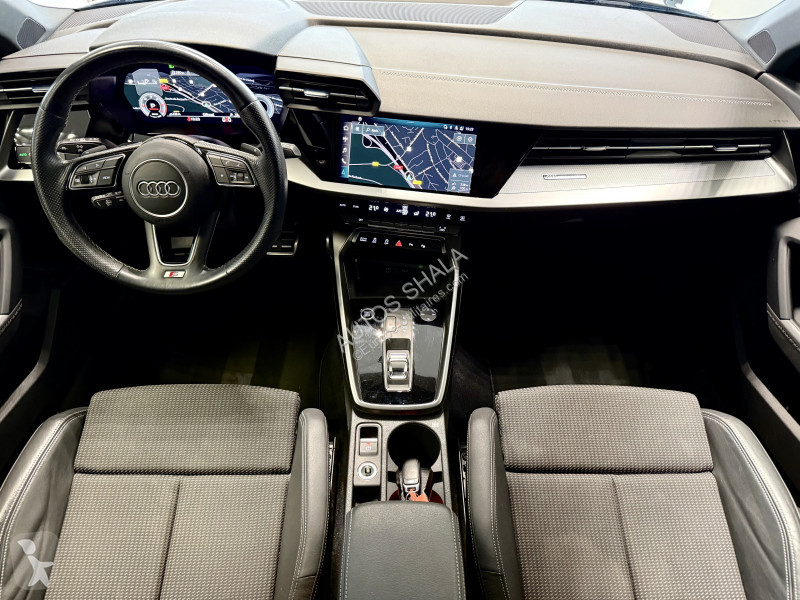 Véhicule utilitaire Audi A3 SPORTBACK / A...