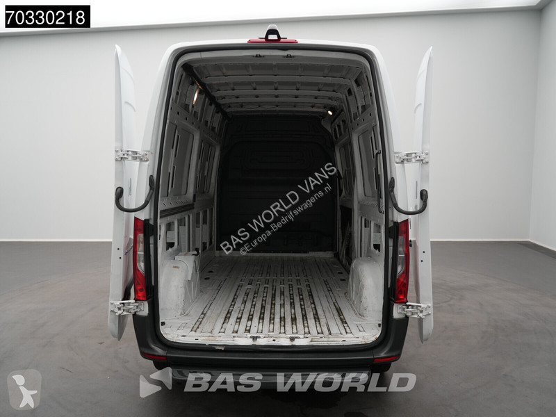 Véhicule utilitaire Mercedes 112 L2H2 100%...
