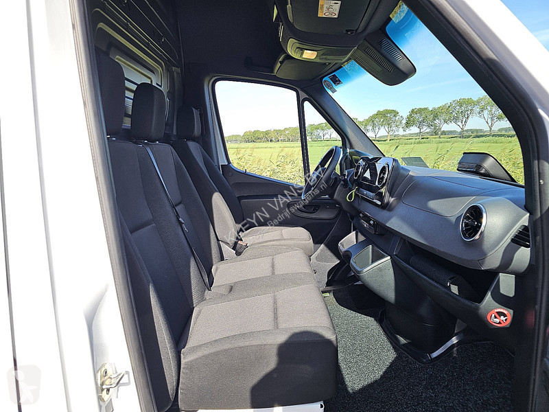 Bedrijfswagen Mercedes 317 L3H2 2.8T-Trekhaak!