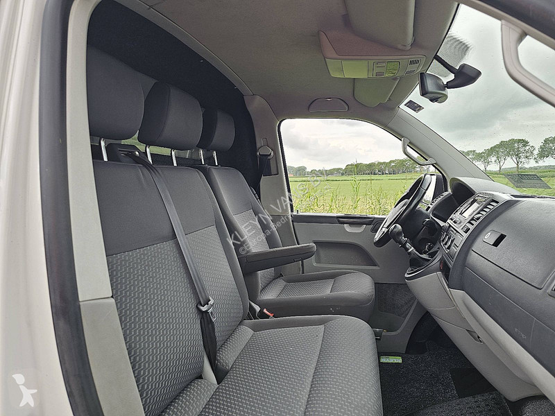 عربة نفعية Volkswagen 2.0 TDI L2 140Pk