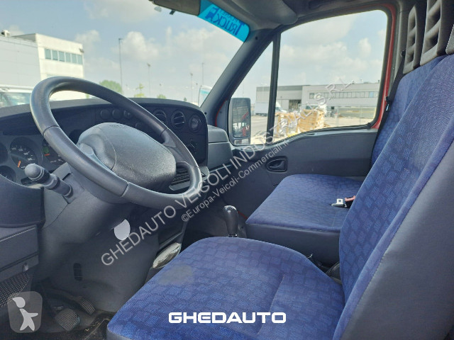 Furgoneta Iveco IVECO DAILY 35C12 CON CENTINA
