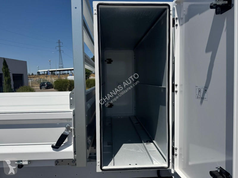 Nyttofordon Nissan 3T5 2L 150 N-CONNECTA ROUE...