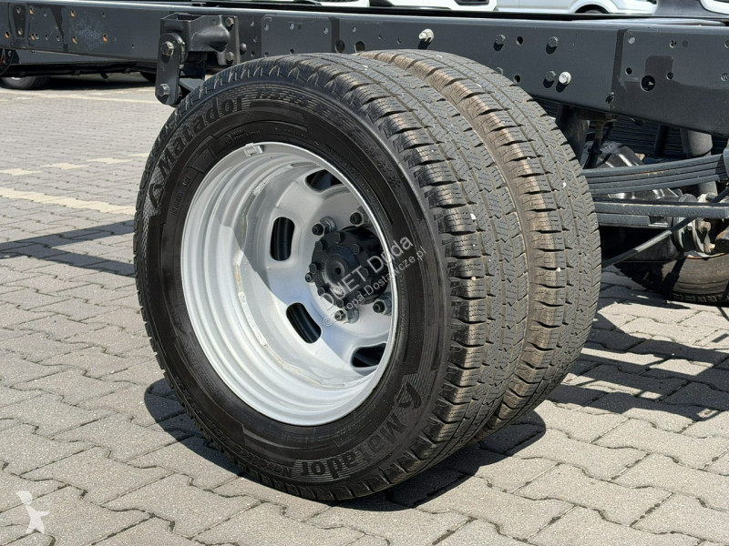 Лекотоварен автомобил Iveco