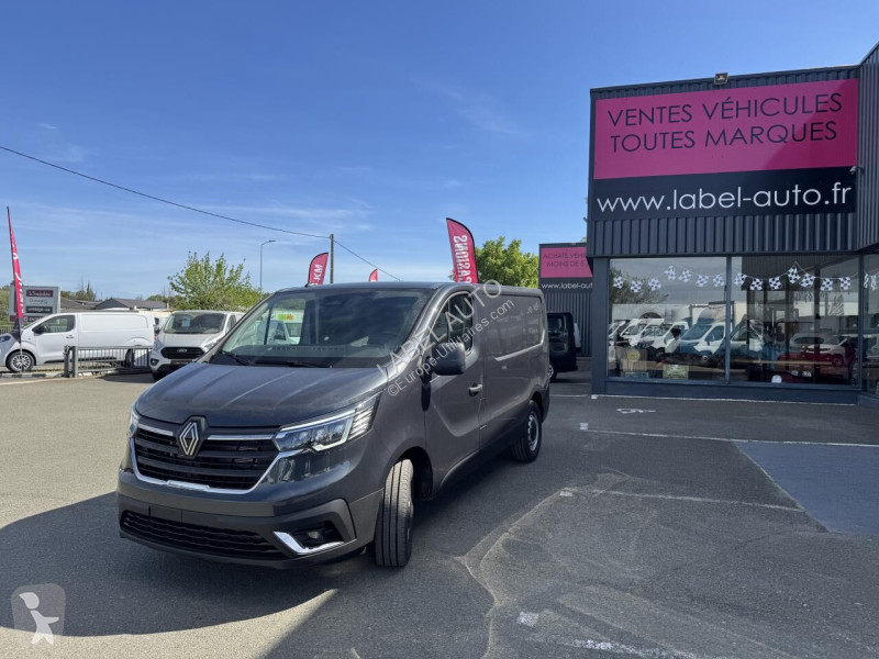 Véhicule utilitaire Renault 2.0