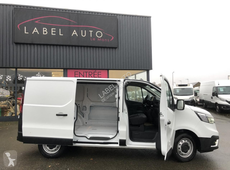 Véhicule utilitaire Renault 2.0