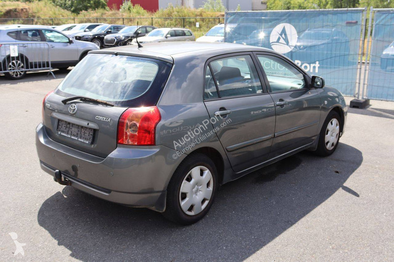 Autoutilitară Toyota