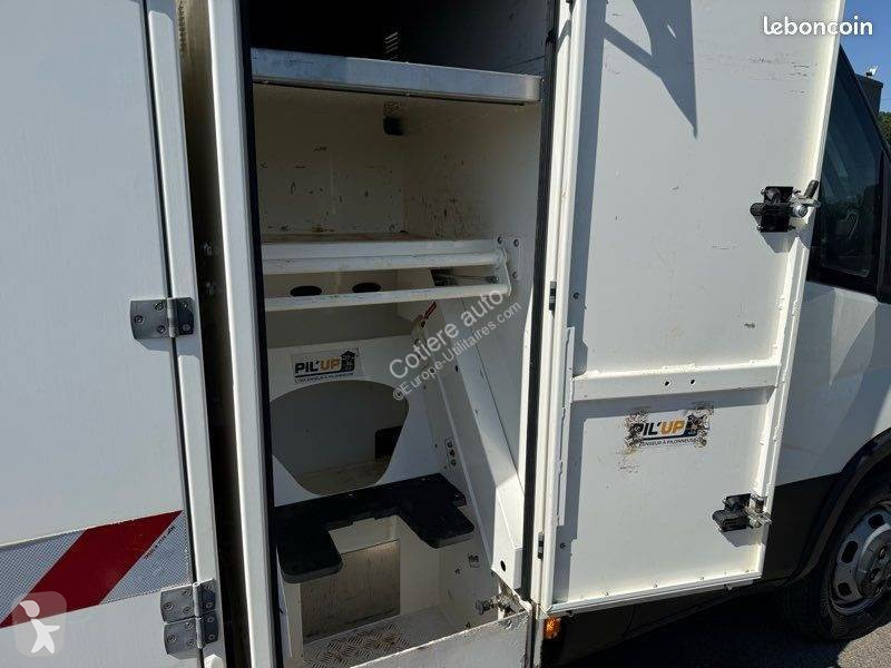 Véhicule utilitaire Iveco