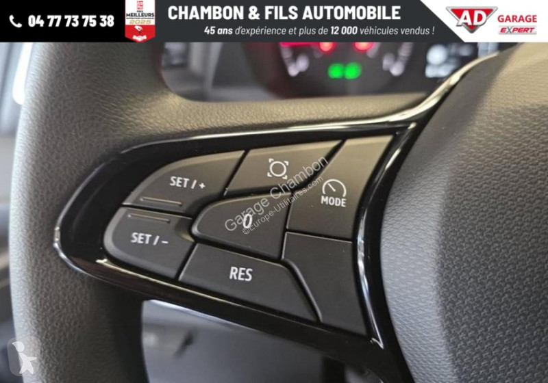 عربة نفعية Renault Fourgon BLUE DCI 150 L3H2...