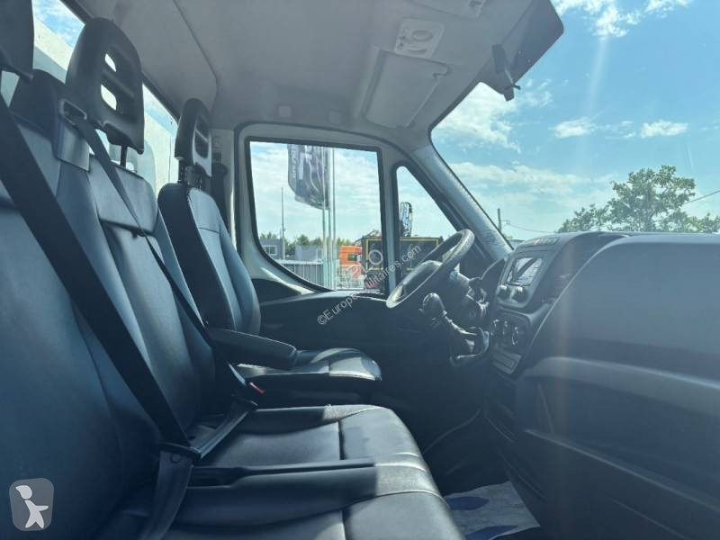 Furgoneta Iveco