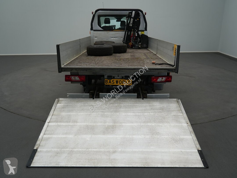 Лекотоварен автомобил Ford 155PK