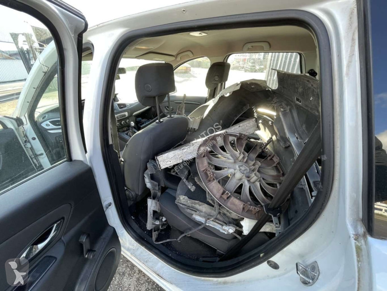 عربة نفعية Renault