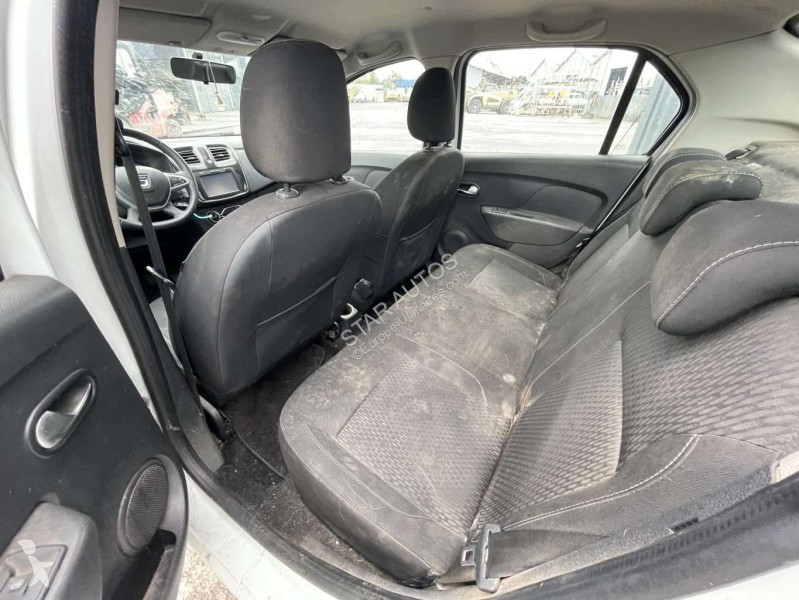 عربة نفعية Dacia