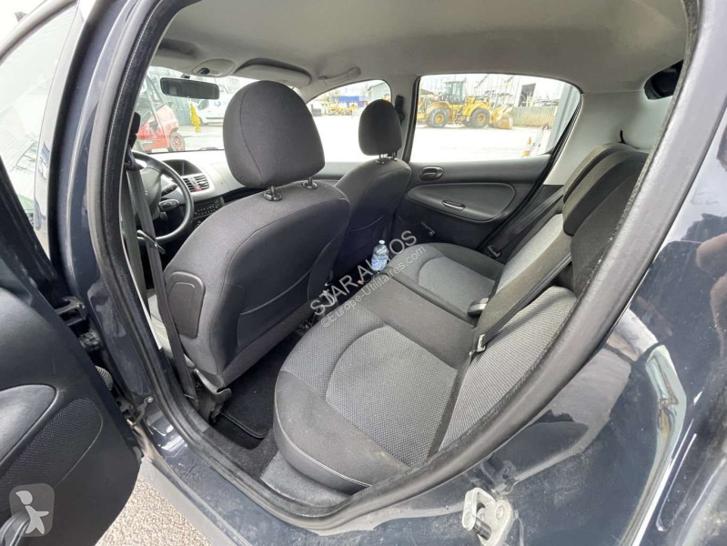 Véhicule utilitaire Peugeot