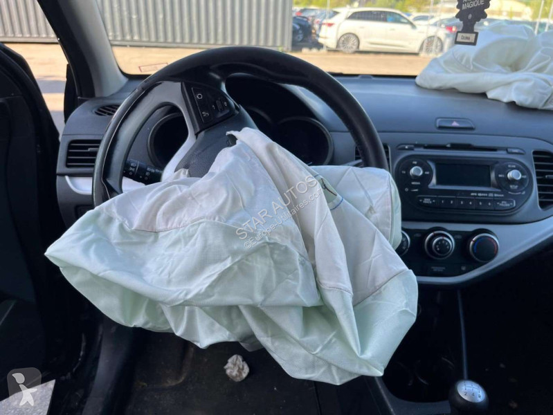 Véhicule utilitaire KIA