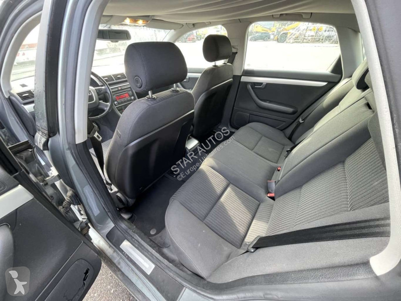 عربة نفعية Audi