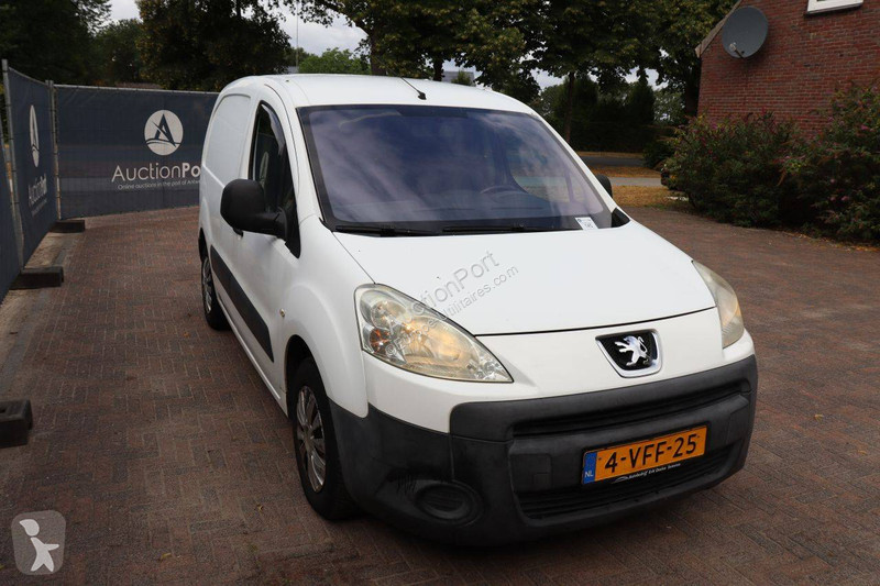 Furgoneta Peugeot  PARTNER 120 L1 1.6HDIF