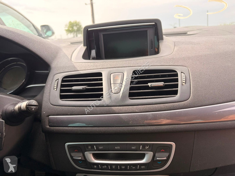 عربة نفعية Renault 1.2 TCe 115 / DS246