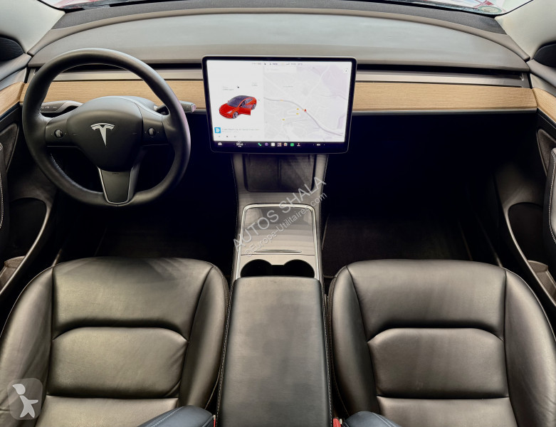 Tesla MODEL 3 LONG-RANGE DUAL MOTOR AWD MY21 van