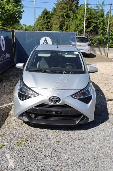 Autoutilitară Toyota