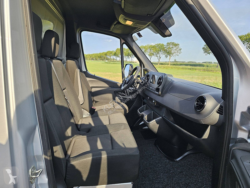 عربة نفعية Mercedes 317 Bakwagen Laadklep!