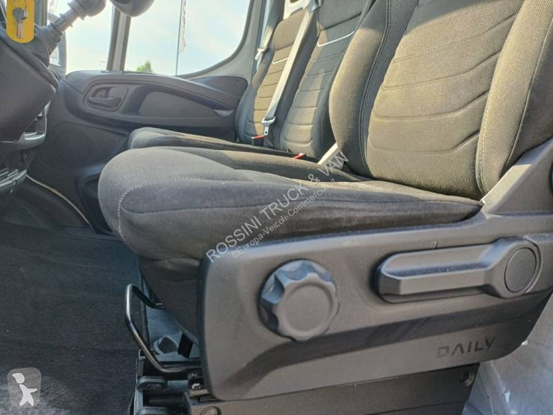 Furgoneta Iveco