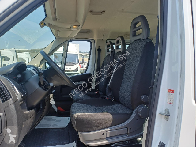 Samochód dostawczy Fiat DUCATO 6+1