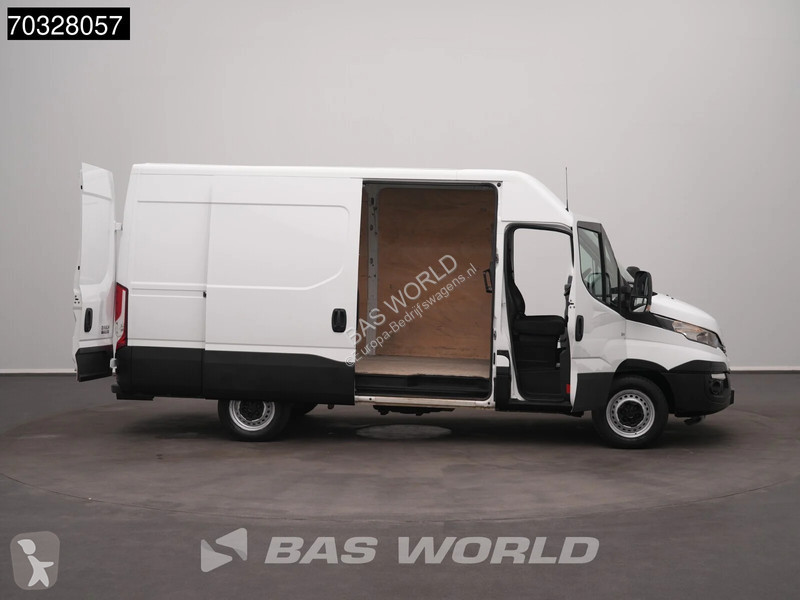 Лекотоварен автомобил Iveco 35S18 3.0L Automaat...