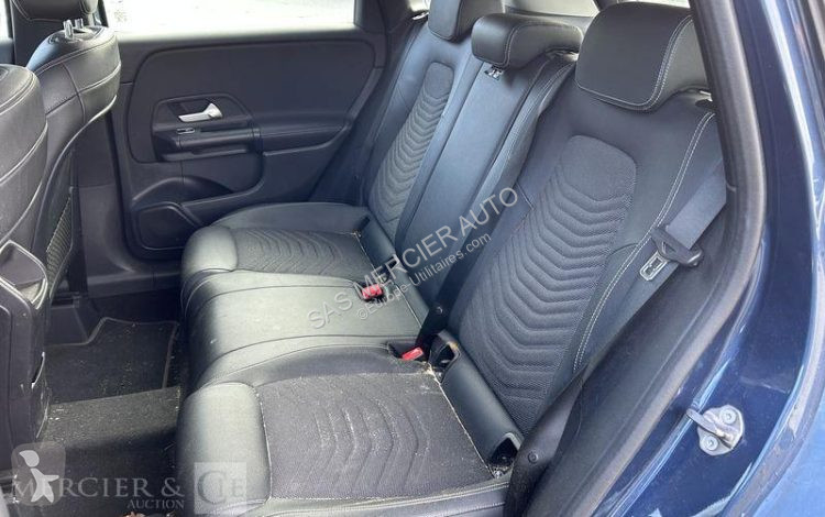Véhicule utilitaire Mercedes