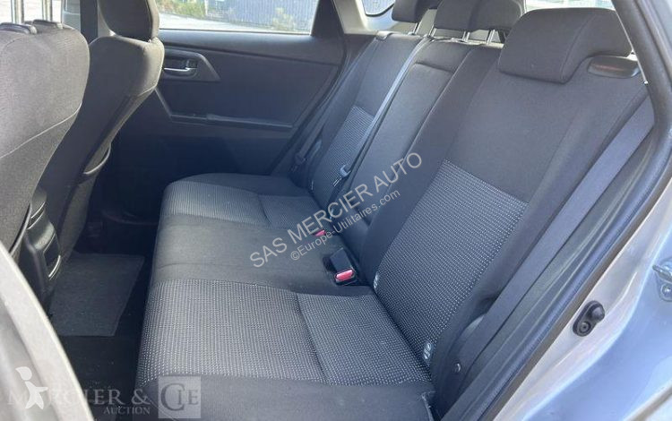 Véhicule utilitaire Toyota