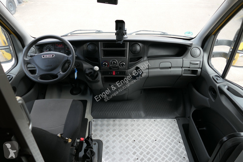 Furgoneta Iveco Daily 35 S11 C30C AUTOMATIK...