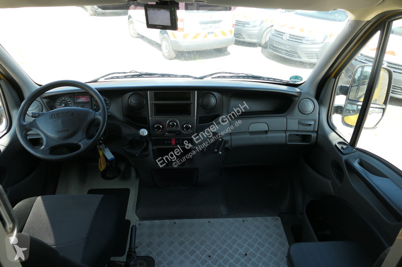 Furgoneta Iveco Daily 35 S11 C30C AUTOMATIK...