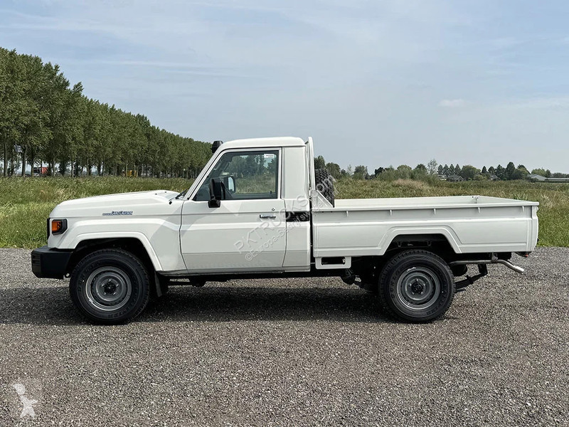 Veicolo commerciale Toyota HZJ79 Single Cab...