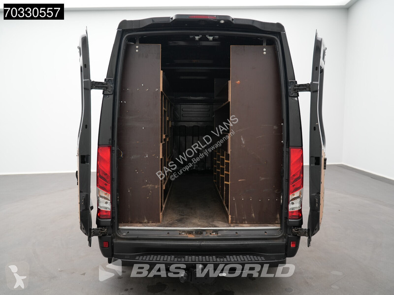 Furgoneta Iveco 35S12 Automaat L1H2 3,5t...