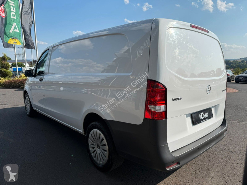 Furgoneta Mercedes Vito  9G Extral Klima Kamera...